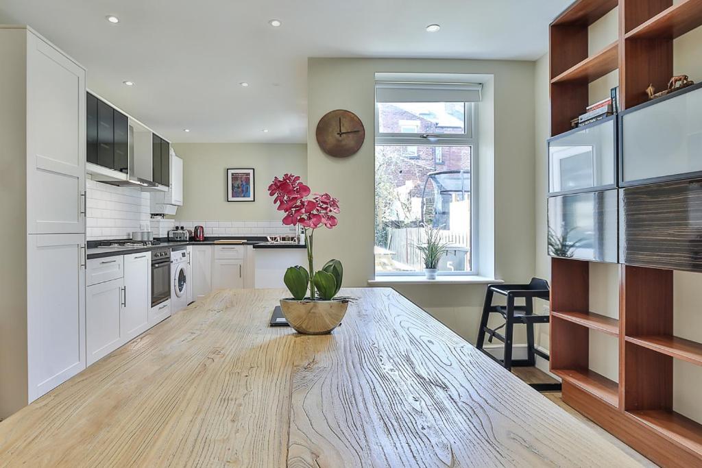 Refurbished Central Premium Property シェフィールド エクステリア 写真